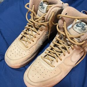 Size 6.5 Y af nubuck